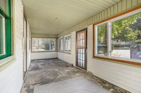 307 Locust, Marshall, MI 49068 photo 12