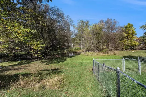 307 Locust, Marshall, MI 49068 photo 9