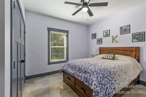 Bedroom - 296 St Johns, Freeport, MI 49325 photo 2 of 2