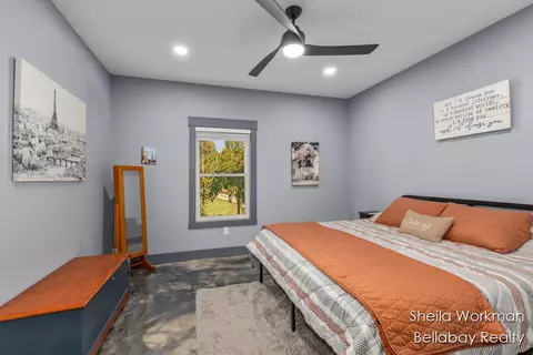 Bedroom - 296 St Johns, Freeport, MI 49325 photo 1 of 2