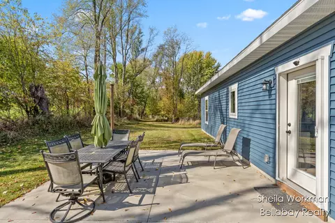 Exterior - 296 St Johns, Freeport, MI 49325 photo 4 of 6