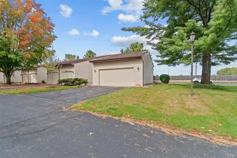 2661 Stonebluff, Wyoming, MI 49519