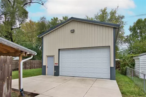 1522 Cherry, Niles, MI 49120 photo 2