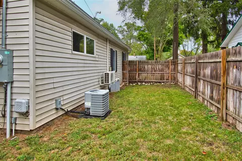 1522 Cherry, Niles, MI 49120 photo 7