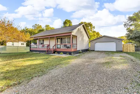401 24th, Jackson, MI 49203