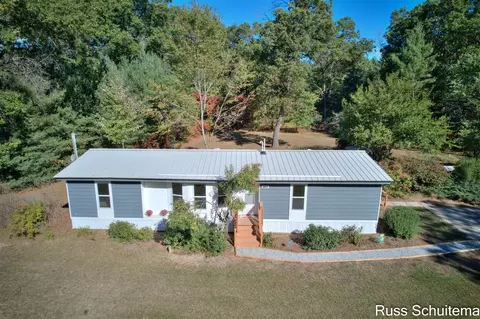 5416 Brunswick, Holton, MI 49425