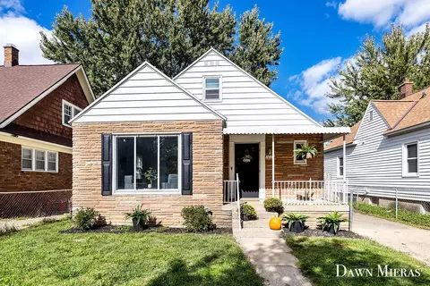 1015 California, Grand Rapids, MI 49504
