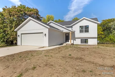 10613 68th, Allendale, MI 49401