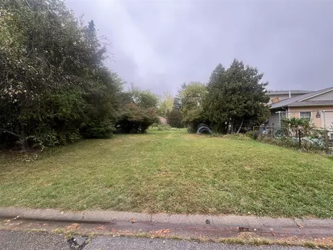2418 Draper, Ypsilanti, MI 48197