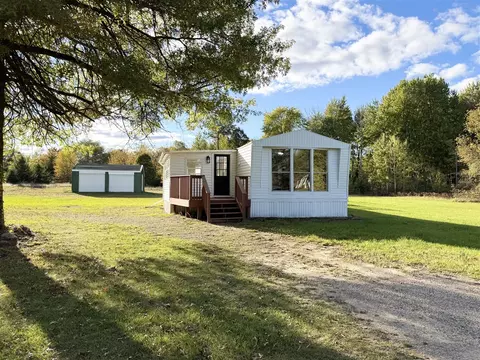 16303 Ritchie, Sand Lake, MI 49343