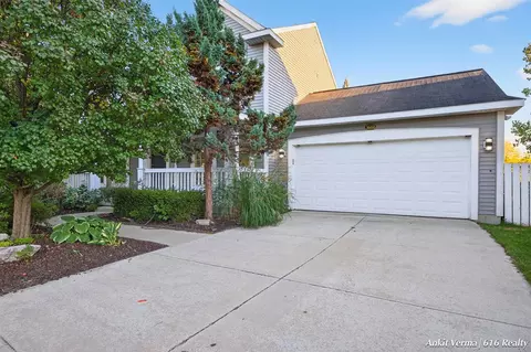 3668 Running, Kentwood, MI 49512