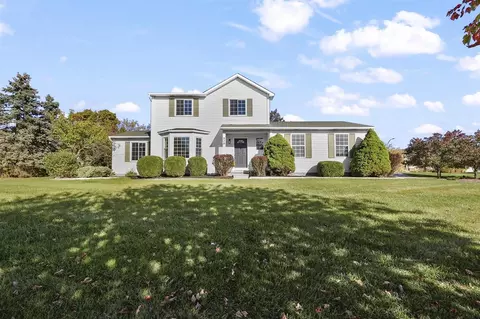 828 Fox, South Lyon, MI 48178