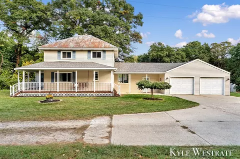 9216 Benham, Cedar Springs, MI 49319