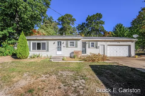 1960 Nielwood, Muskegon, MI 49445