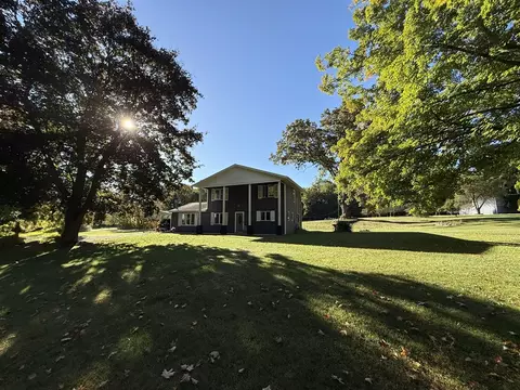 8264 Becker, Cedar Springs, MI 49319