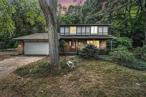 6986 Cimarron, Grand Rapids, MI 49546