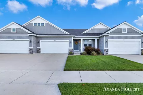 2905 Tributary Dr, Rockford, MI 49341