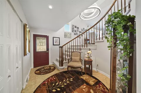 Entry Way - 7165 Clinton, Jackson, MI 49201 photo 1 of 2