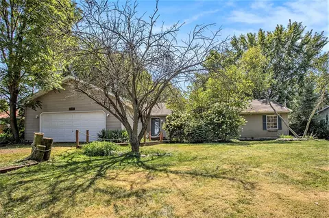 10285 Tomkinson, Scotts, MI 49088