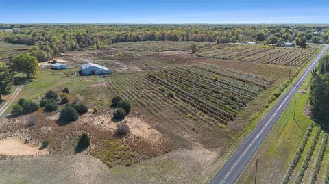 Cr 376, Covert, MI 49043 photo 3