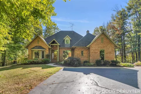 2396 N Broadway, Hastings, MI 49058