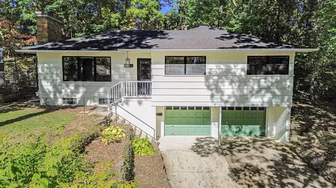 1122 Mixtwood, Ann Arbor, MI 48103