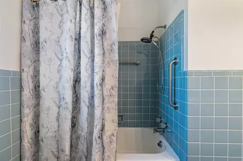 3425 Caroline, Jackson, MI 49203 photo 38