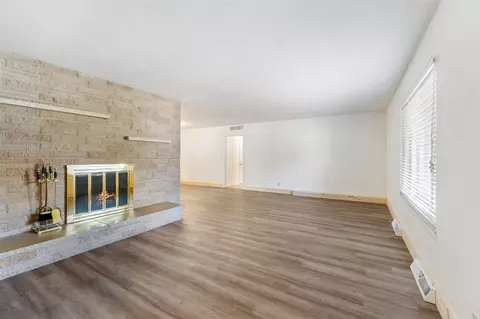 3425 Caroline, Jackson, MI 49203 photo 8