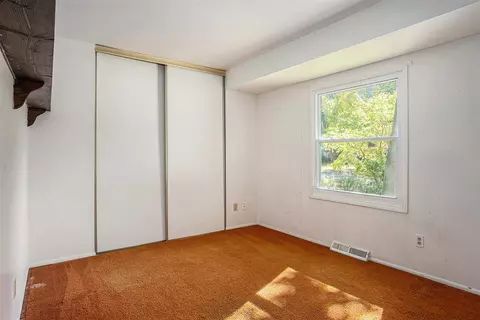 623 Glenview, Plainwell, MI 49080 photo 12