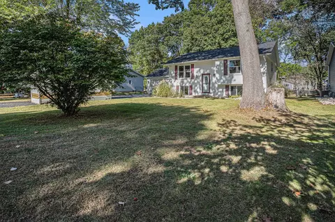 623 Glenview, Plainwell, MI 49080 photo 34