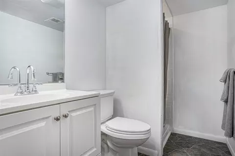 623 Glenview, Plainwell, MI 49080 photo 27
