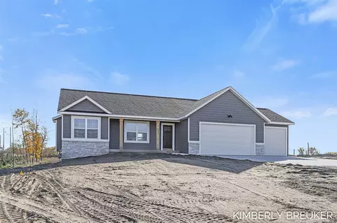 6482 Fillmore, Allendale, MI 49401