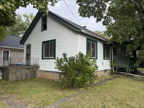 427 Sheldon, Kalamazoo, MI 49001