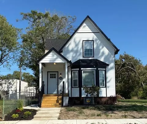 6142 Commonwealth, Detroit, MI 48208