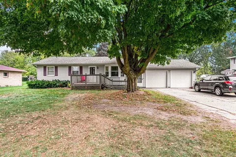 7502 22nd, Jenison, MI 49428