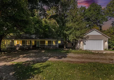 238 N Maple, Freeport, MI 49325