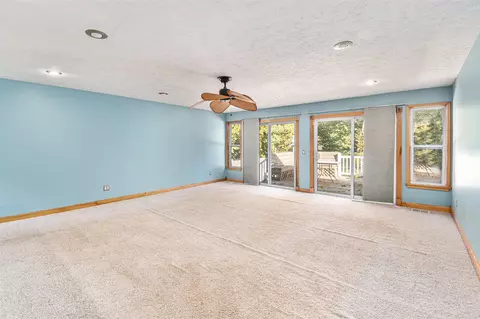 Living - 238 N Maple, Freeport, MI 49325 photo 2 of 5