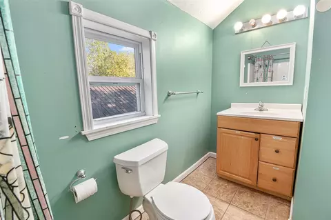 Bath - 238 N Maple, Freeport, MI 49325 photo 2 of 3