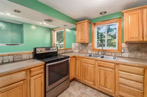 Kitchen - 238 N Maple, Freeport, MI 49325 photo 2 of 2