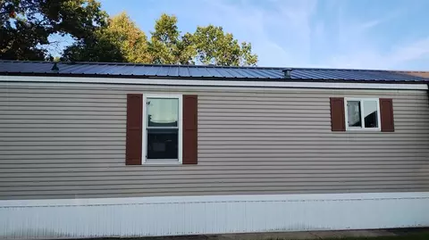 545 E Streambank, Newaygo, MI 49337 photo 3