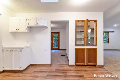 4433 Sylvan Lk, Newaygo, MI 49337 photo 9
