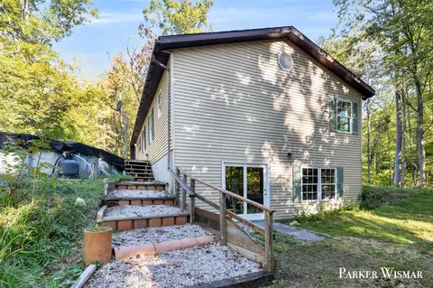 4433 Sylvan Lk, Newaygo, MI 49337 photo 25