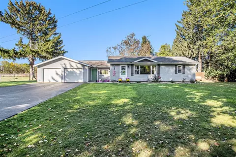 16945 20 Mile, Marshall, MI 49068
