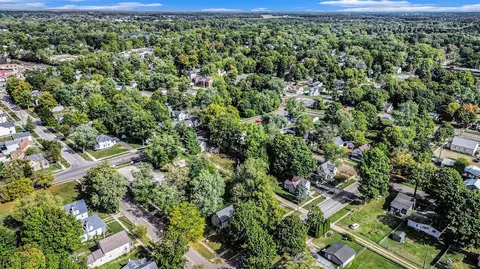 1016 4th, Three Rivers, MI 49093 photo 4