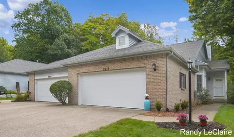 2018 S Cross Crk, Grand Rapids, MI 49508