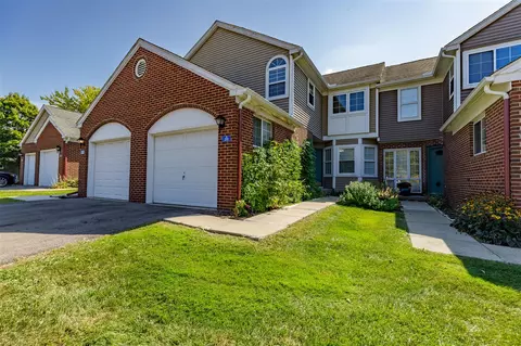 255 Fieldcrest, Ann Arbor, MI 48103