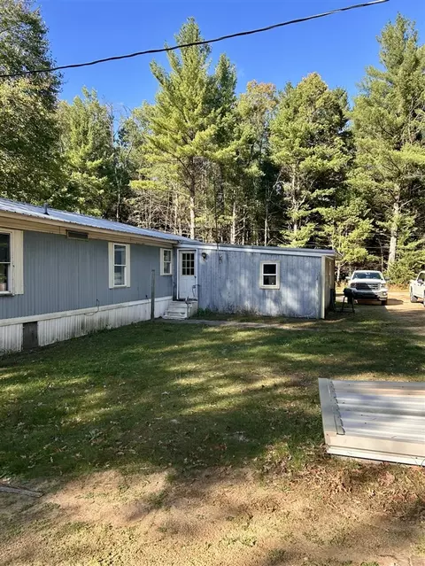 1516 E Rustic, White Cloud, MI 49349 photo 2