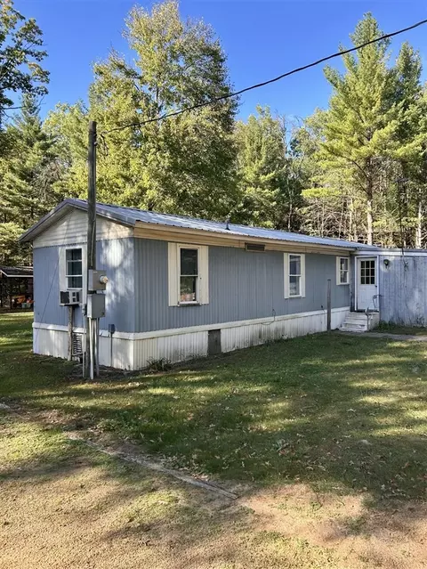 1516 E Rustic, White Cloud, MI 49349