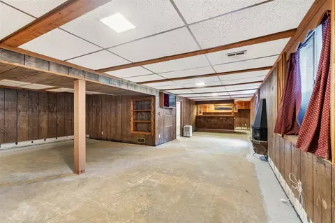 1950 Catalina, Jackson, MI 49201 photo 25