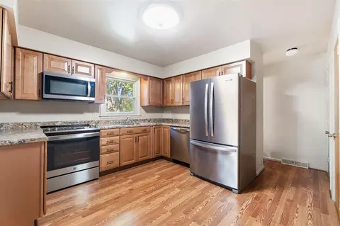 1950 Catalina, Jackson, MI 49201 photo 10